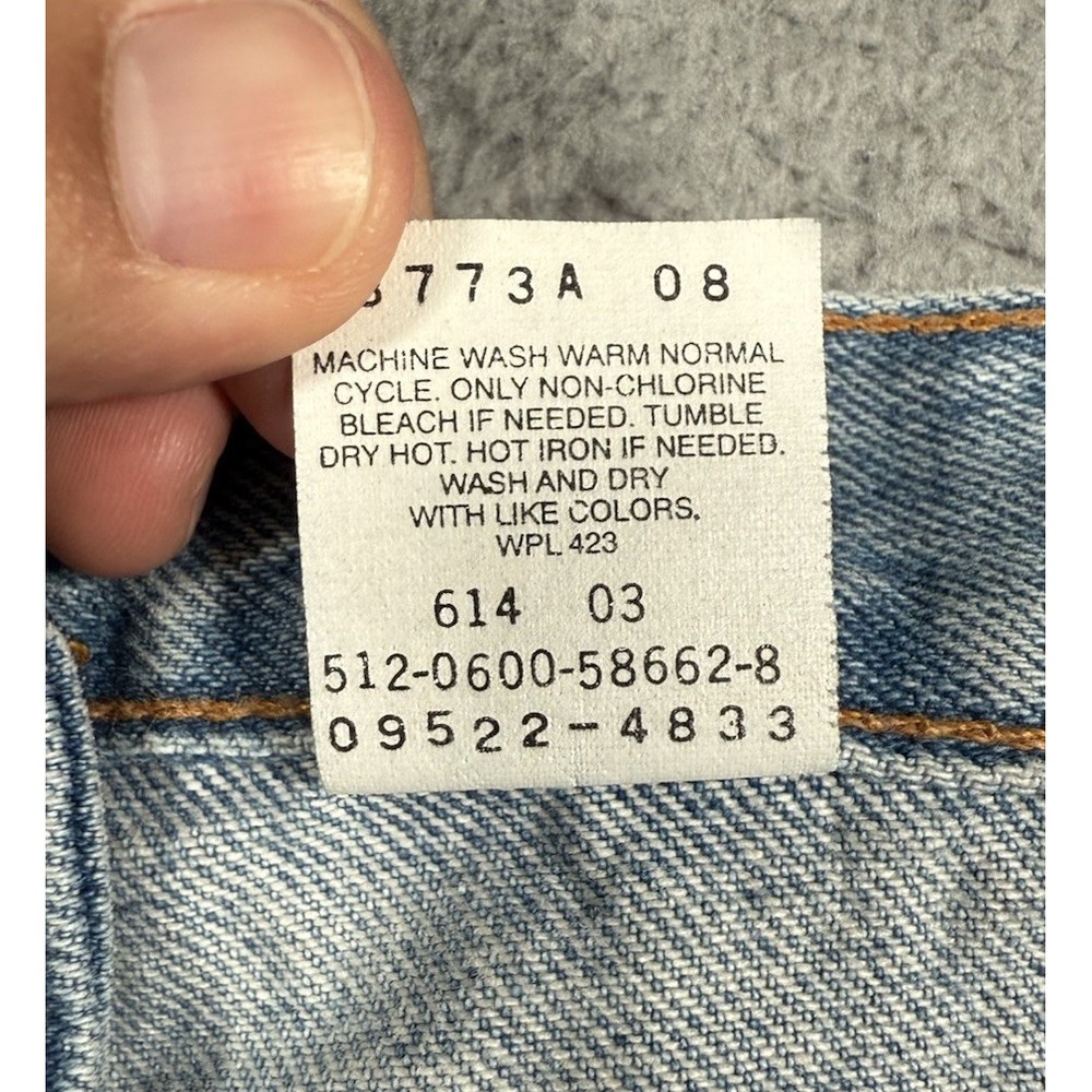 Vintage Levis 550 Relaxed Tapered Leg Denim Jeans Womens‎ 24 W M Blue Light Wash - Picture 4 of 11